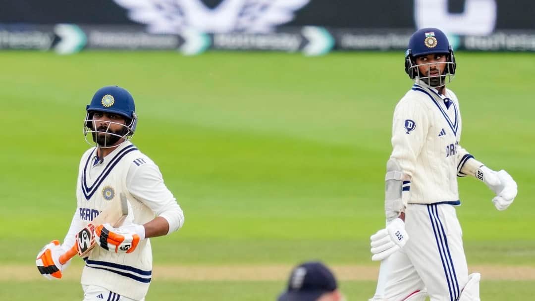 Jadeja and Sundar added 203 runs for the fifth wicket